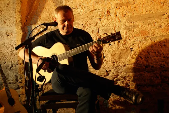 Dominikus Plaschg begeisterte das Publikum im Kulturkeller Bad Gams. | Foto: Harald Schaut