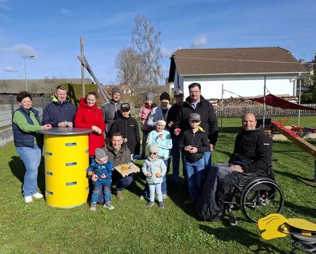 Strahlende Gesichter bei Volkspartei-Ostereiersuche