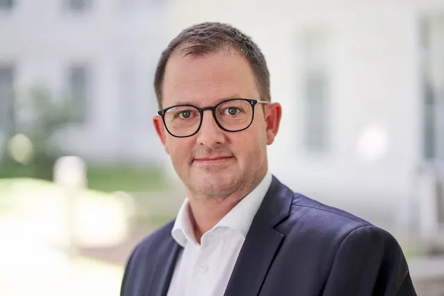 Primarius Univ.-Prof. Dr. Harald Willschke, MSc | Foto: Universitätsklinikum Wiener Neustadt