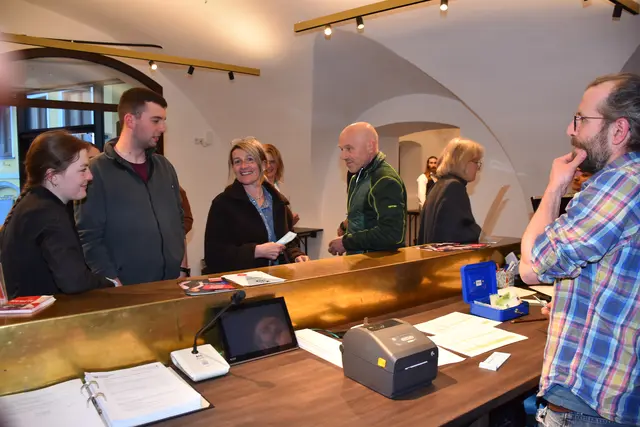 Die gebürtige Dimbacherin Claudia Reithner und kernölverliebte Steirerin feierte im Stadttheater Grein ihre gelungene OÖ-Premiere mit jeder Menge Humor, Austropopp Parodien und purer Bühnenpower mit Tiefgang. | Foto: Robert Zinterhof