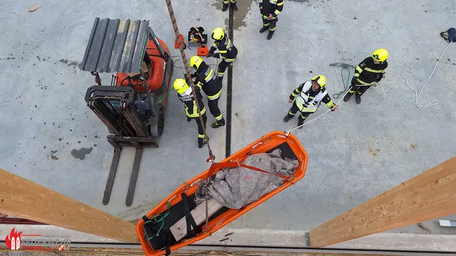 Auch die Menschenrettung aus Höhen war ein wichtiges Thema. | Foto: Andreas Maier