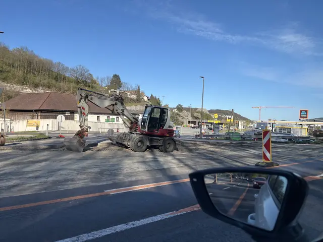 Zu den Geschäften kommt man nur über den Kreisverkehr Steyregg.  | Foto: MeinBezirk/ R.Gintner