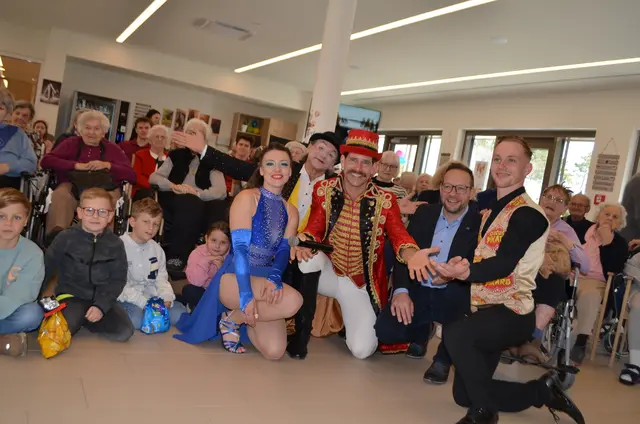 Der Circus Pikard besuchte das Pflegezentrum Himberg