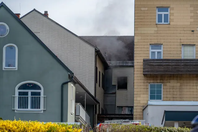 Explosionsgefahr - mehrere Bewohner aus Haus gebracht