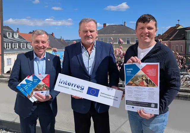Bürgermeister Josef Ramharter (Waidhofen), Bürgermeister Eduard Köck (Thaya, Obmann Zukunftsraum Thayaland), Vize-Bürgermeister Martin Kössner (Dobersberg) | Foto: Stadtgemeinde Waidhofen