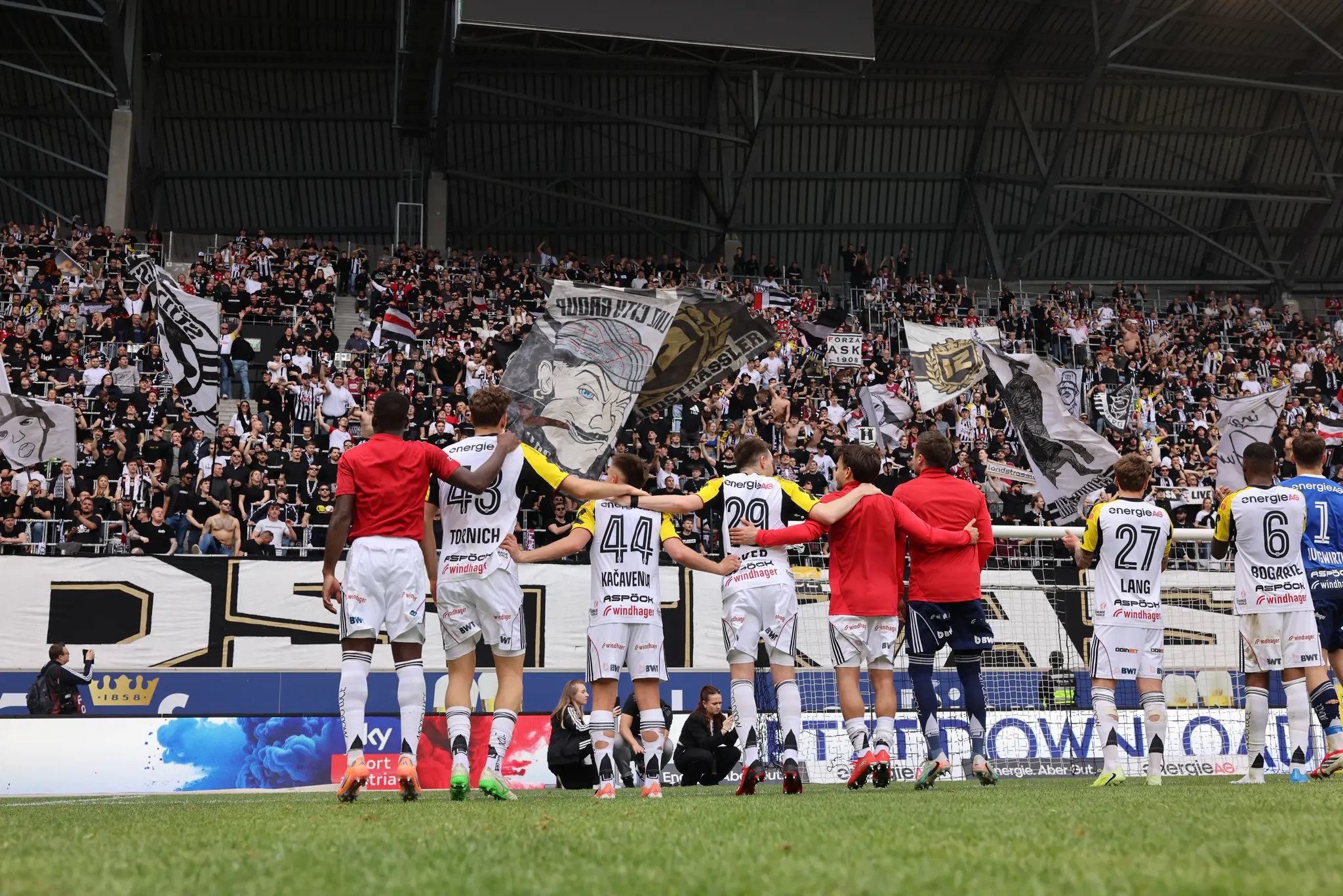 After a resounding victory over Austria: LASK must travel to Salzburg for ...
