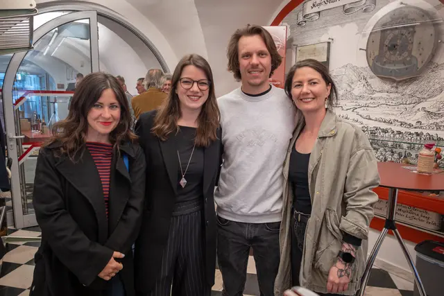 Starkes Interesse bei der Eröffnung der Ausstellung | Foto: Stadt St. Veit
