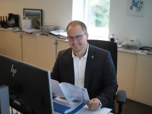Der Weißkirchner Bürgermeister Patrick Krutzler sieht seine Gemeinde stark im Aufwind. | Foto: Jakob Freimüller