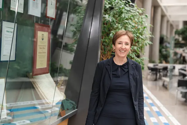 Pflegedirektorin Johanna Mandl feierte freudestrahlend mit. | Foto: Ekatarina Paller