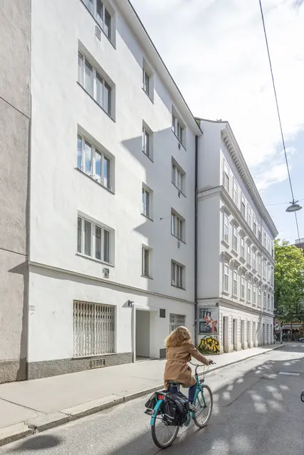 Wenn man bereit für Investitionen in Thermik und Optik sei, könne man den Wert der Wohnungen schnell steigern. | Foto: ViennaEstate Immobilien AG