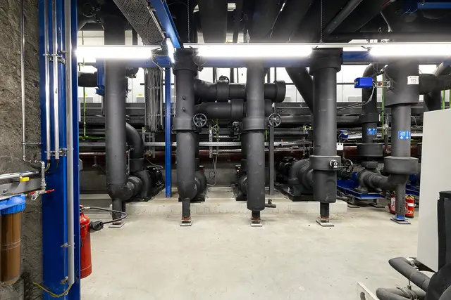 Die Anlagen werden auf die heißen Monate vorbereitet.  | Foto: Wien Energie