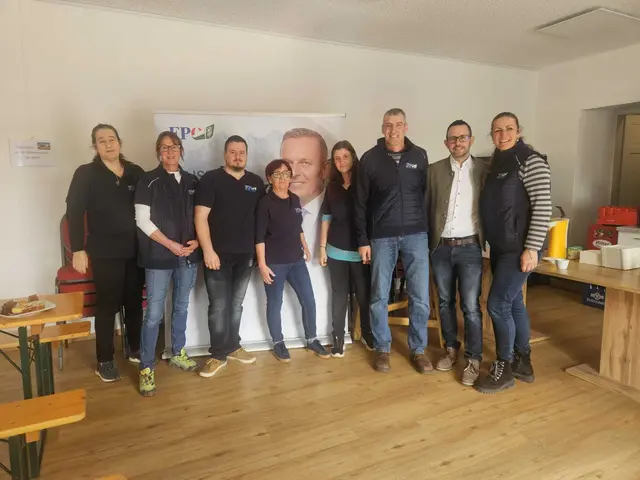 Die FPÖ-Ortsgruppe St. Kathrein am Offenegg mit NAbg. Manuel Pfeifer (2. v. r) | Foto: FPÖ 