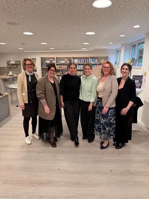 Leise Lyrik-Töne in der Bibliothek