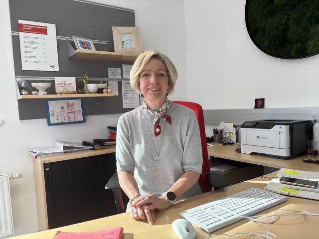 AMS-Berater auf Tour bei Pinzgauer Unternehmen