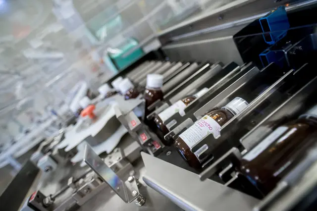 Die Arzneimittel werden direkt im Grätzl hergestelt.  | Foto: Kwizda