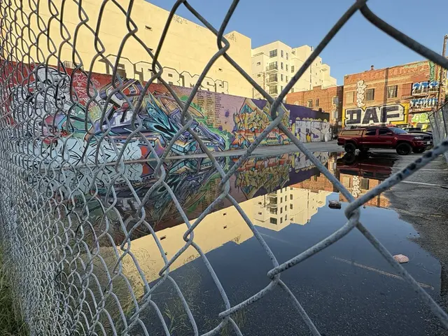 Los Angeles ist aufgrund der politischen und rechtlichen Geschehnisse nicht mehr so lockerlässig, wie es die Autorin von ihrem letzten Trip von vor rund zehn Jahren im Kopf hatte. | Foto: ©Althea Karoline Müller