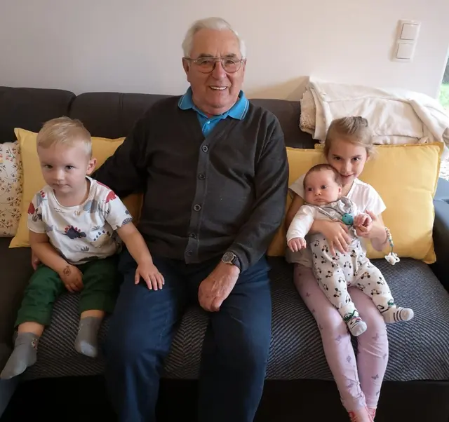 13 Urenkerl gibt es bereits in der Familie. Und das 14. ist gerade unterwegs. | Foto: Familie Gruber/Rois