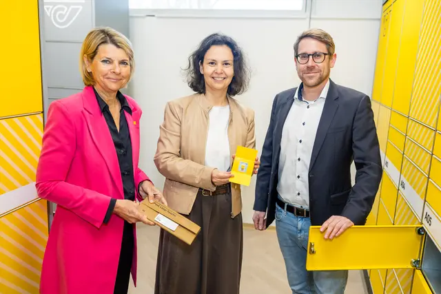Vertreterinnen und Vertreter von Wiener Wohnen und der Österreichischen Post waren vor Ort. | Foto: Österreichische Post AG