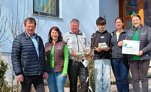 Bgm. Josef Zottl, Christine Dornhackl, Gewinner Fritz Jank, Gewinner Jakob Prenner, Lucia Prenner, KLAR! Managerin Nicole Neuninger, v.l. | Foto: KLAR! Waldviertler Kernland