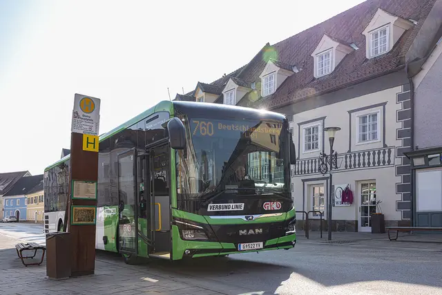 Auch Busfahrgäste können sich mit dem Angebot „GKB-INFO“ über Ausfälle, Störungen usw. informieren. | Foto: Karl Heinz Ferk