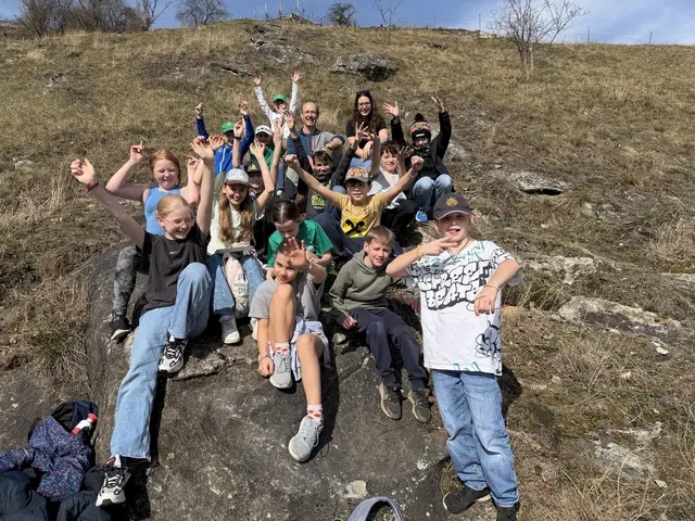 Schüler zählen über 9.000 Kuhschellen