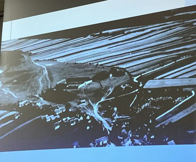 Abblildung des Schaflerhofs am östlichen Ortsrand vor seiner Nutzung als Anhaltelager