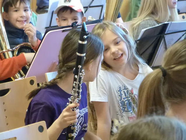 Die Mädels spielten an der Klarinette und hatten sichtlich Spaß am Musizieren.  | Foto: Vanessa Wittmann