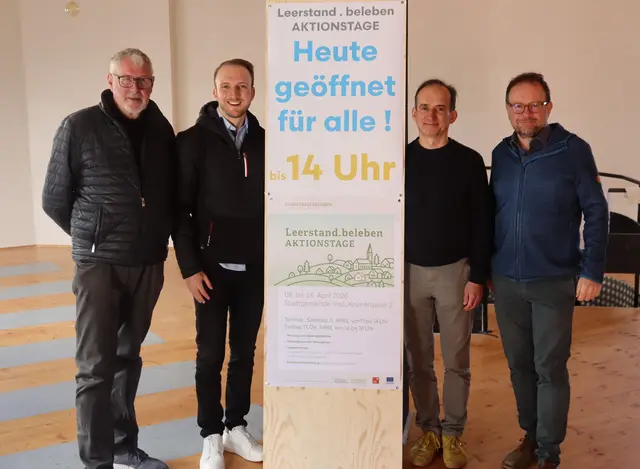 Altchef der Firma Strobl Imst (Bauträger und Immobilienspezialist) , Bgm. Stellvertreter Marco Seelos, Architekt Werner Burtscher und Markus Mauracher (Regionalmanagent Imst) laden zur Leerstands-Beratung ein. | Foto: Tatschl