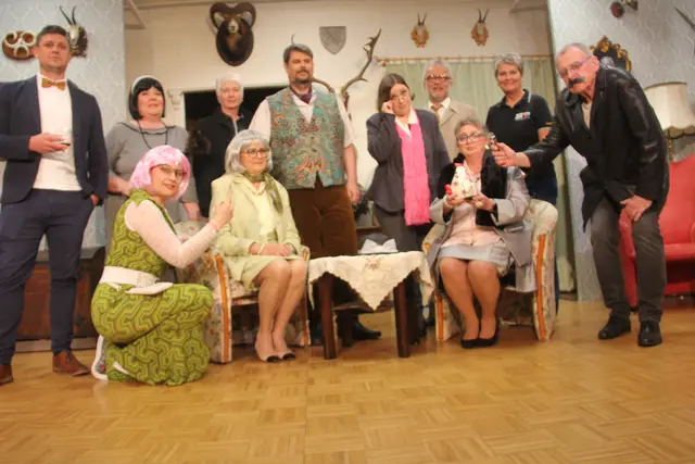 Glänzende Premiere im Pfarrsaal