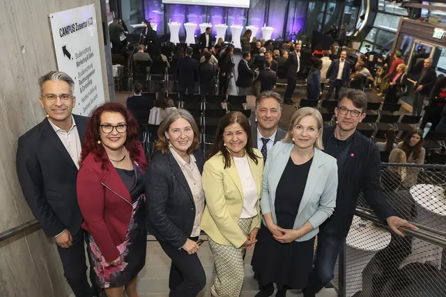 Diese sieben Herrschaften müssen sich am 26. Mai vor 600 Schülerinnen und Schülern beweisen. | Foto: LUEF