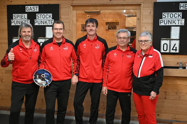 Starker Auftakt: ASKÖ Thalheim trotzt SU Neustift