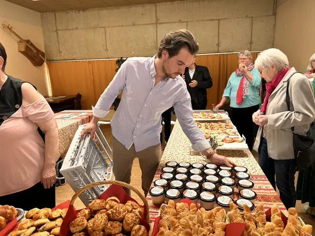 Amtmann-KUHles vom Hof versorgte mit regionalen Schmankerln. | Foto: Lisa Stöckl
