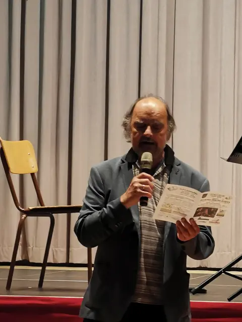 Ensembleleiter, Arrangeur und Komponist Peter Präsent | Foto: Hermine Arnold