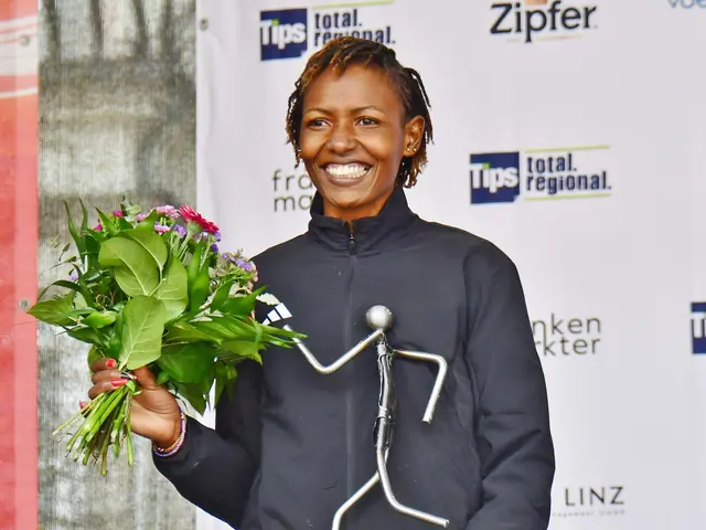 Mary Waithira Munanu Rang 2