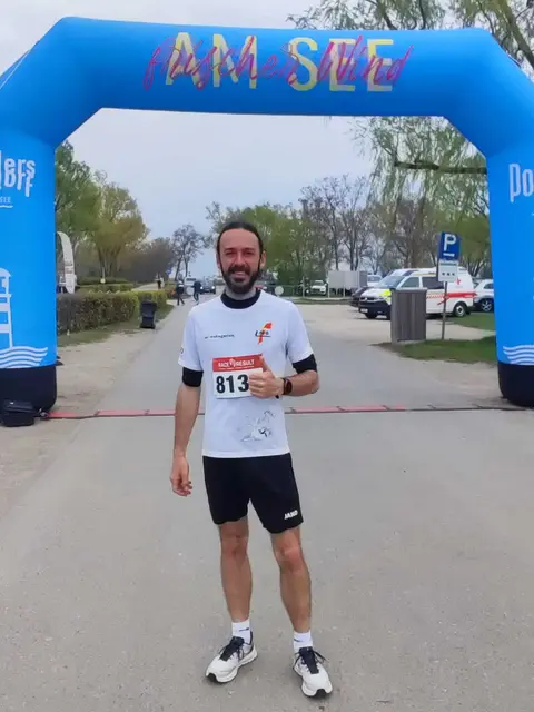 Dominik Friedl zeigte beim Leuchtturmlauf trotz Doppelbelastung eine überzeugende Leistung. | Foto: Stefan Pendl /LMB