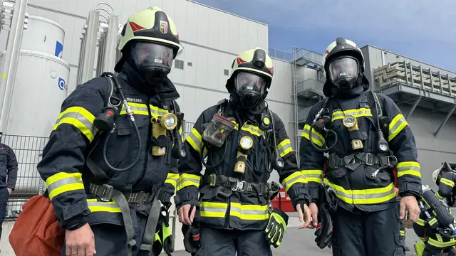 Großübung der Feuerwehren bei der Firma Greisinger in Münzbach. | Foto: FF Münzbach