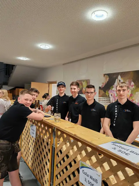 Die Samareiner Landjugend fest im EInsatz