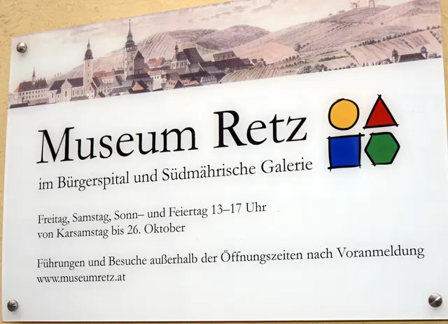 Zahlreiche Gäste zeigten Interesse an der bewegten Vergangenheit. | Foto: Herbert Schleich