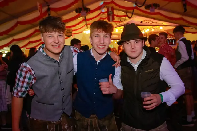 Discoparty und Frühschoppen lockten zahlreiche Besucher an