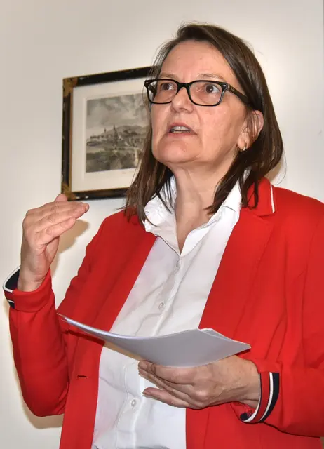 Historikerin Hildegard Schmoller referierte über die Grenzregion. | Foto: Herbert Schleich