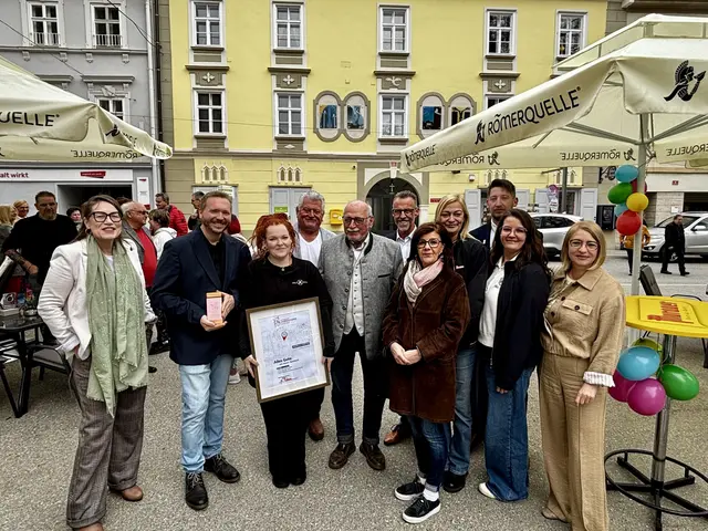 Viele Gäste bei der Eröffnung von Jamila Coffee in Judenburg. | Foto: MeinBezirk/Angelika Brunner