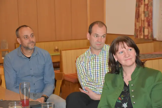 Neuwahlen im Bauernbund Pabneukirchen im Gasthaus Samböck. | Foto: Zinterhof