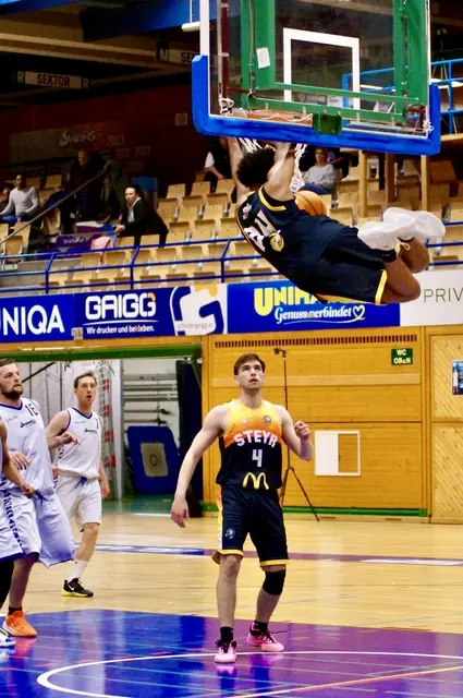 Foto: BBC McDonald's Irons Scorps Steyr