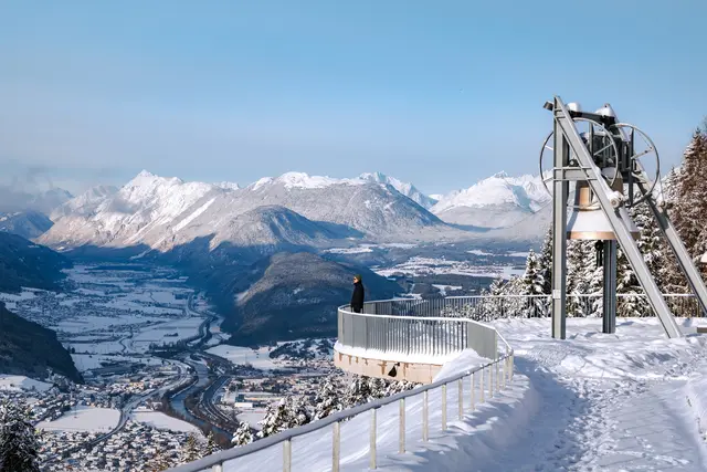 Winterwandern gilt als eines der Weiteren Angebote im Plateau.  | Foto: TVB Seefeld