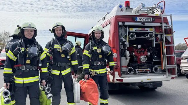 Großübung der Feuerwehren bei der Firma Greisinger in Münzbach. | Foto: FF Münzbach