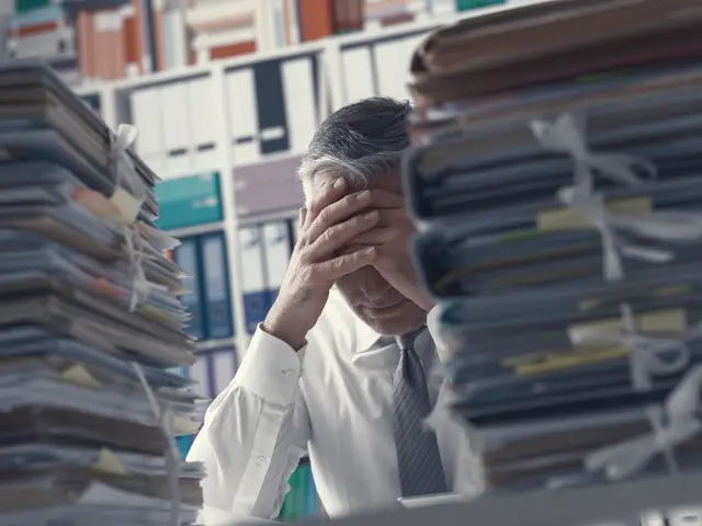 Bürokratie ist eine Milliardenbelastung für Österreichs Unternehmen. | Foto: smarterpix/stokkete