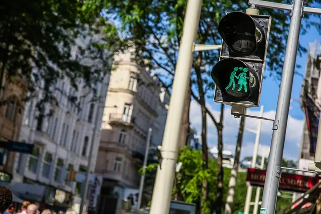 33 Prozent der Verkehrsflächen in Wien sind Verkehrsinseln und Gehsteige. Hingegen sind ein Prozent aller Verkehrsflächen Fußgängerzonen. (Symbolfoto) | Foto: Christian Fürthner
