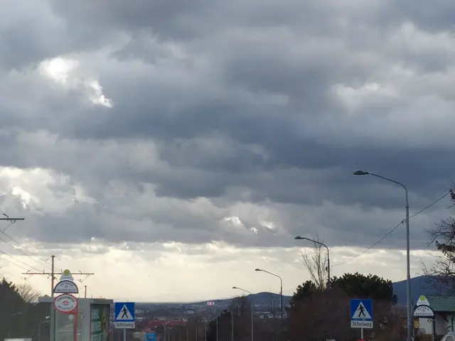 Der Dienstag bringt viele Wolken, wenig Sonne und kurze Schauer