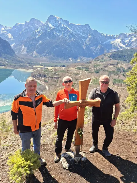 Bergsteigerstammtisch Kubing feiert 25-jähriges Jubiläum – und startet Gipfelsaison