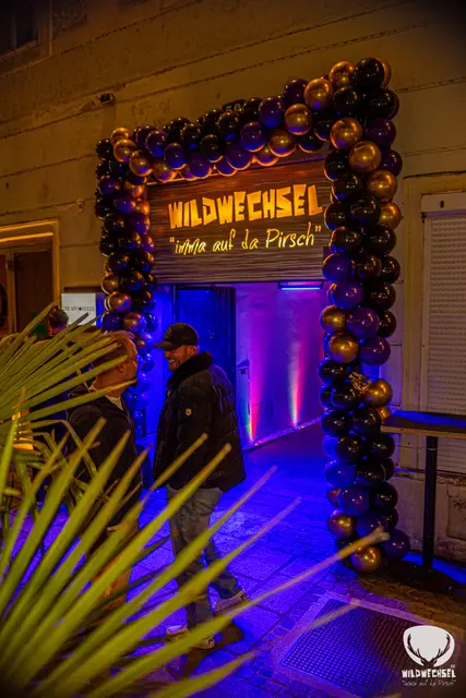 Patrick Balange feierte mit Gattin, Freunden und Gästen eine dreitägige Geburtstagsparty zu Ehren des Kult-Lokals Wildwechsel in Wels. | Foto: Rene Hauser